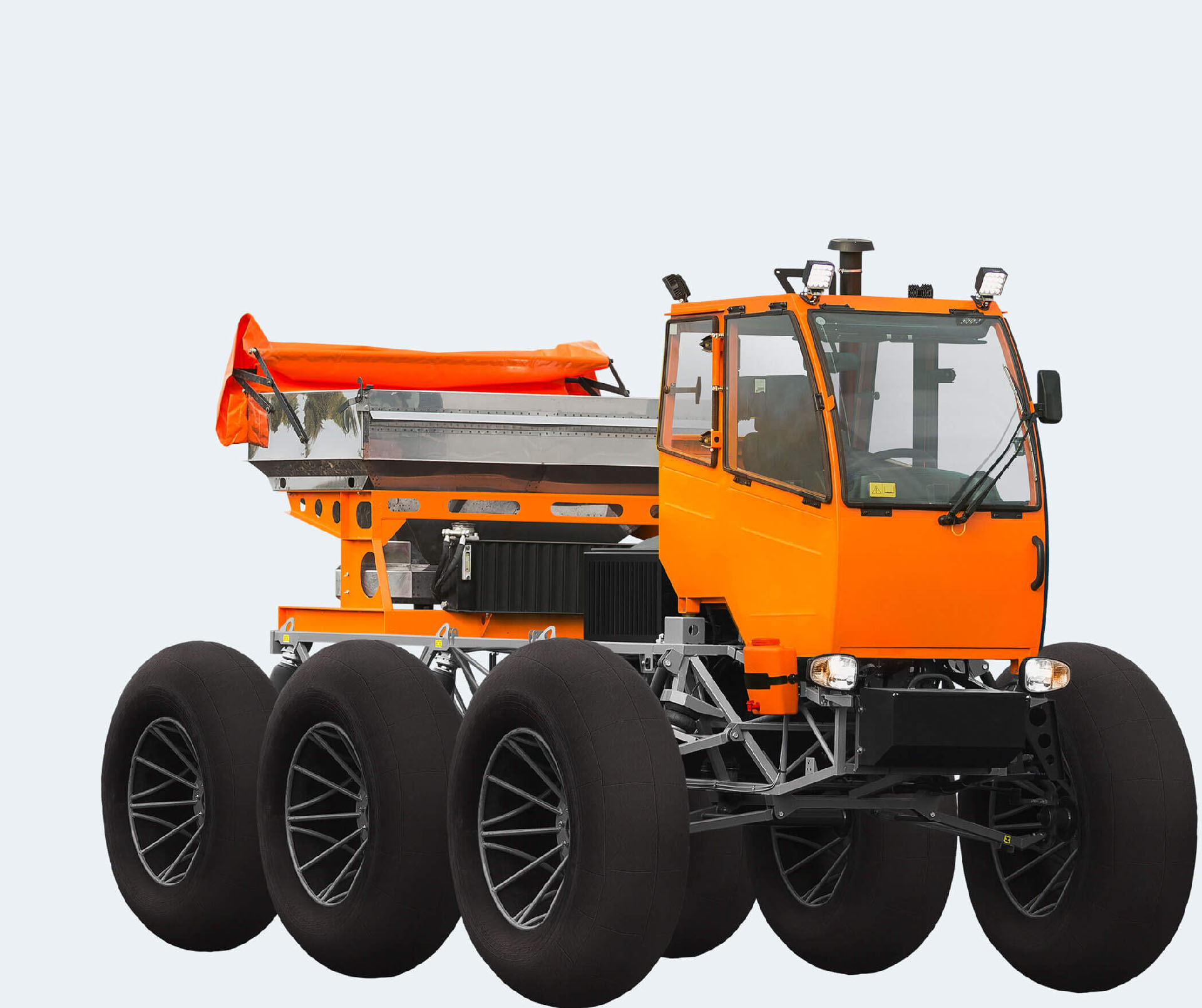 Разбрасыватель удобрений в Кокшетау (Казахстан)